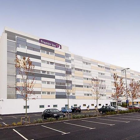 Premier Inn Manchester Airport Runger Lane North 霍尔 外观 照片