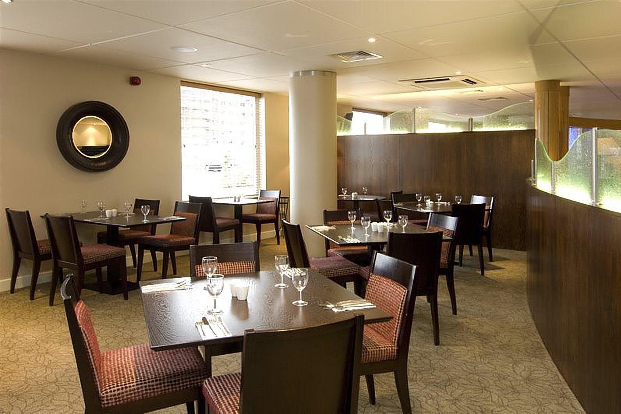 Premier Inn Manchester Airport Runger Lane North 霍尔 外观 照片