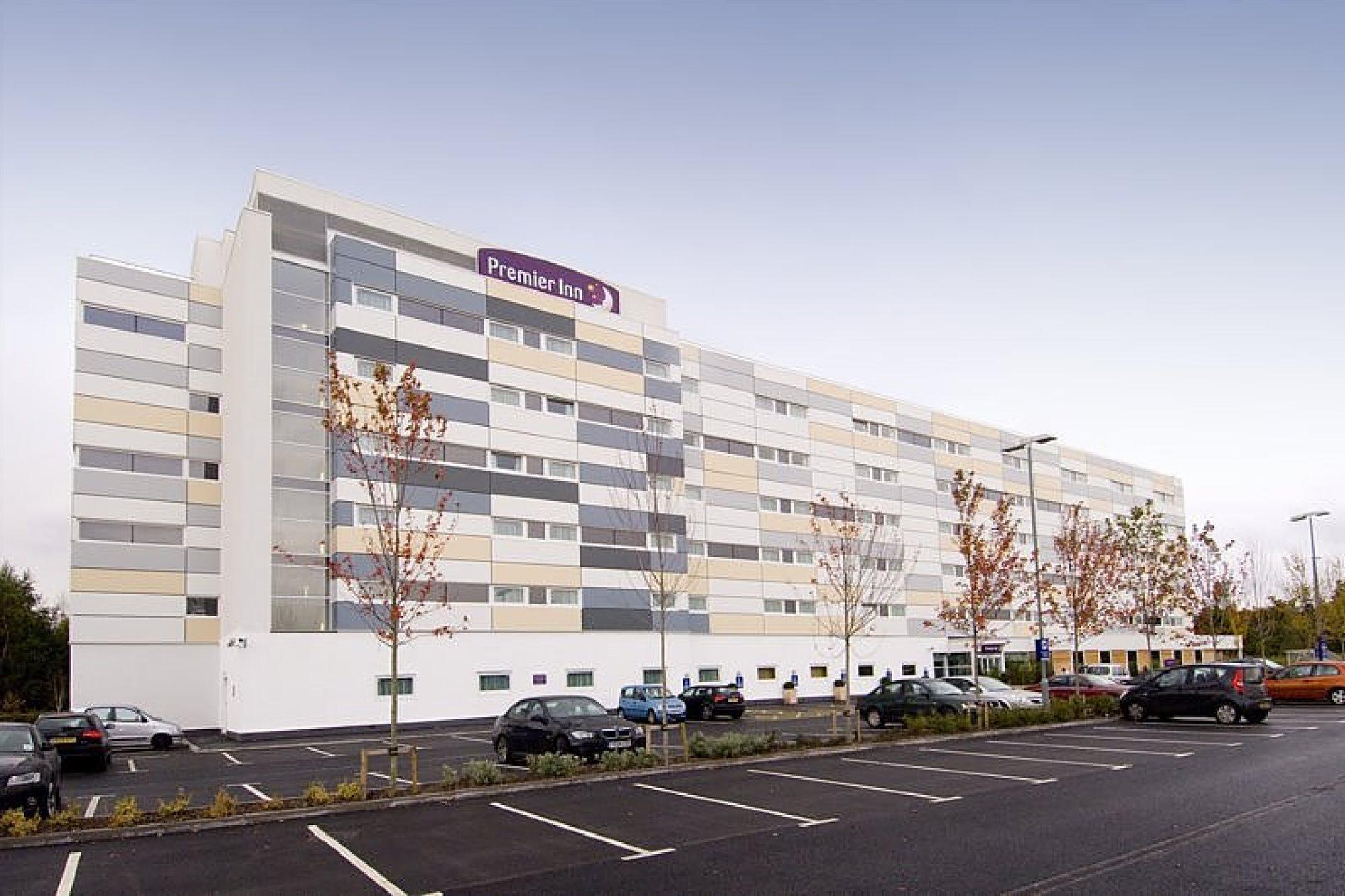 Premier Inn Manchester Airport Runger Lane North 霍尔 外观 照片