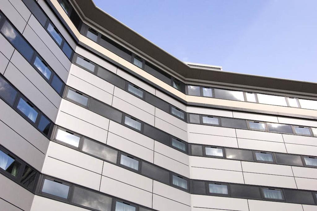 Premier Inn Manchester Airport Runger Lane North 霍尔 外观 照片