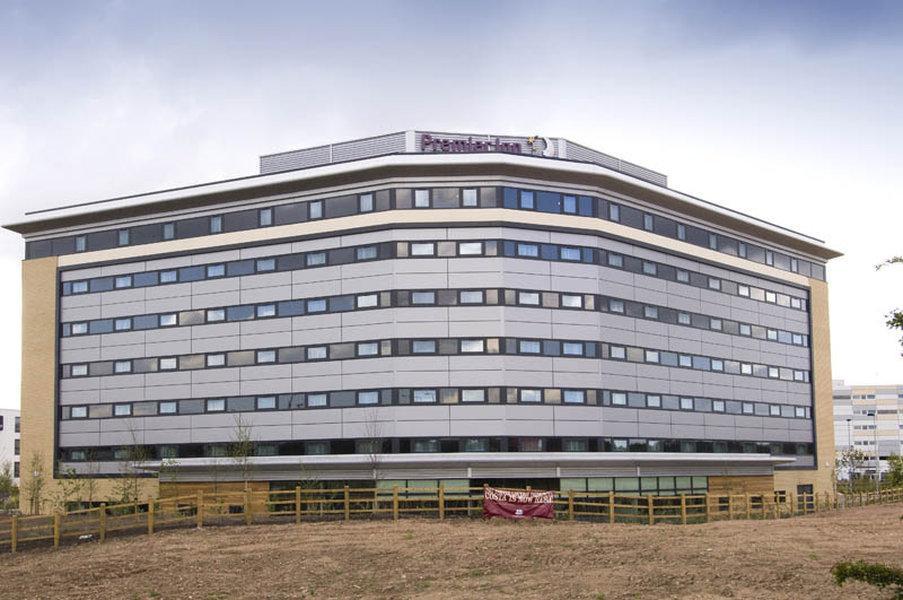 Premier Inn Manchester Airport Runger Lane North 霍尔 外观 照片